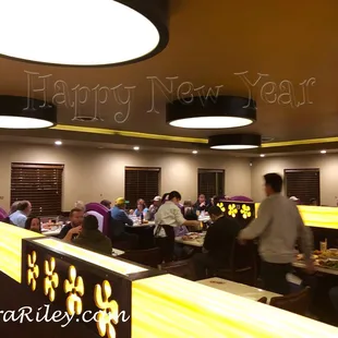 sushi and sashimi, interior