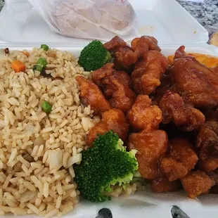 chicken wings and fried chicken, food