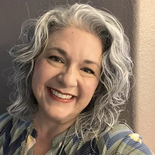 Elizabeth R.