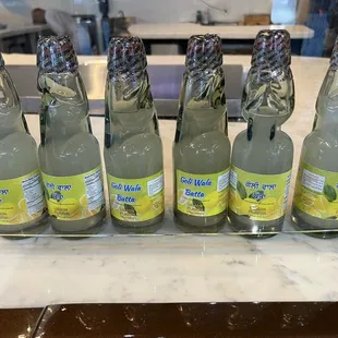 drink, oysters and mussels