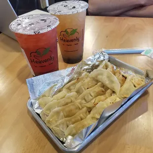 Chicken dumplings, pomme canela tea, and honey grapefruit tea - the perfect lunch date!