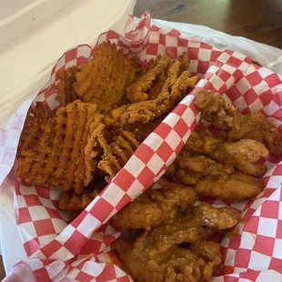 sweet potato fries and zesty garlic parm boneless wings