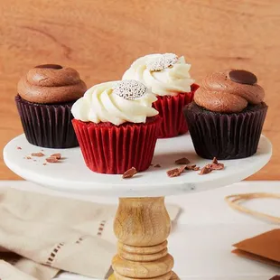 dessert, cupcakes, food