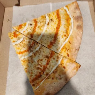 Buffalo chicken pizza