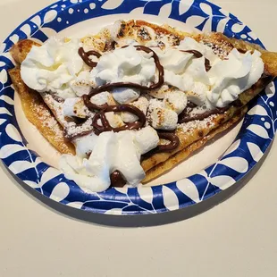 S&apos;MORES crepe