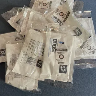 Humidity packs