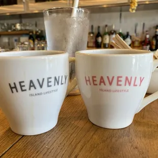 &quot;Clean mugs&quot; The stain on the left mug is not new... (previous mug had lipstick stain)