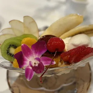 Pudding with lots of fruits