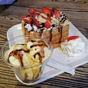 Honey toast