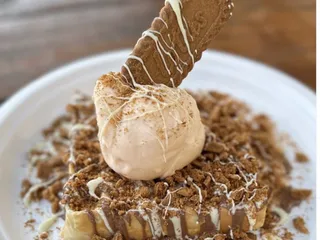 Lumi’s Crepes