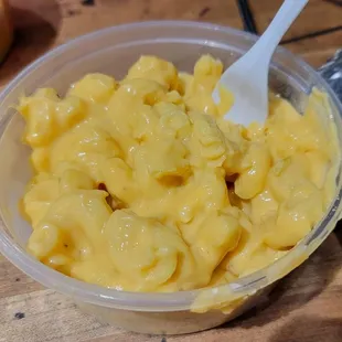 Side of mac and cheese
