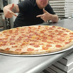 Xxxl 28" and Heavy D