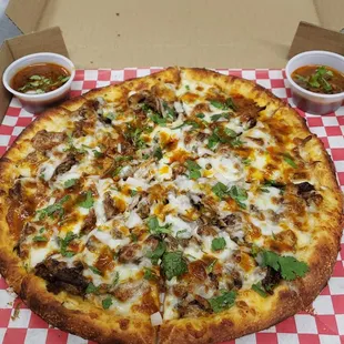 Birria pizza