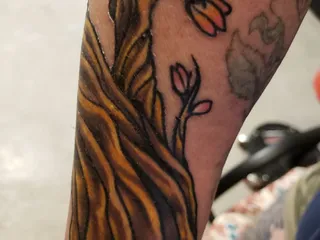 Deviant Tattoo Studio