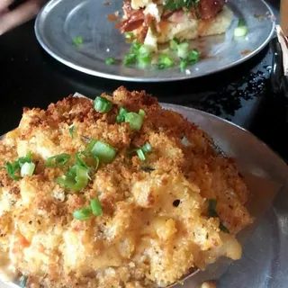 Crawfish Mac n' Cheese