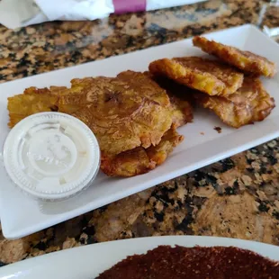 Tostones