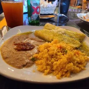 Cheese enchiladas with verde sauce