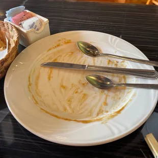 What&apos;s left of flan!
