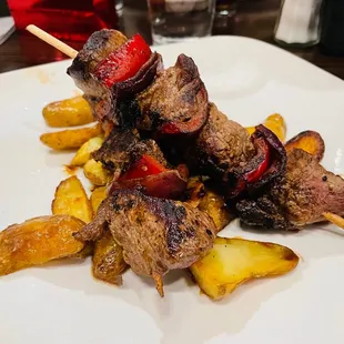 Beef tenderloin skewers.