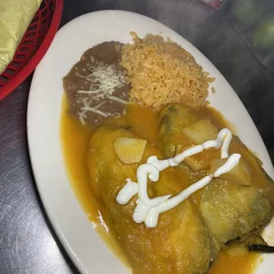 Chile rellenos with rice, beans and tortillas