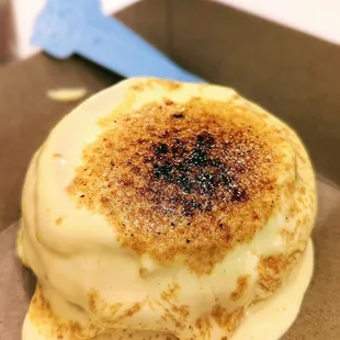 Creme brulee souffle cake - so fluffy and yummy
