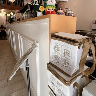 These drink -lunch bags are too cute! Also for sale! Hee