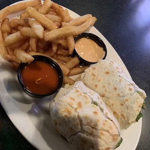 Lunch Shrimp Wrap with fries