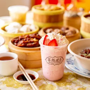 Hei La Moon x China Modern Tea Shop