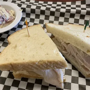 Turkey sandwich (minus tomato and lettuce and mustard) with potato salad