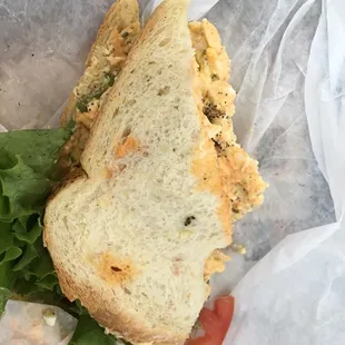 The best dining in all of airport-land! Heidi's Hell's Kitchen + extra sauce. Yummy!!!