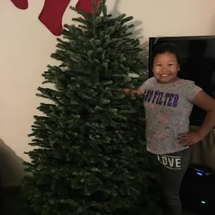 we've been getting our christmas trees from heidis fresh christmas trees for years and absolutely love them - Lindsey family