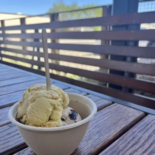 Apricot camomile + cherry