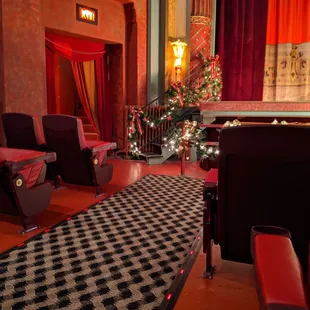 The isle with their Christmas decorations. The seats are comfortable too!