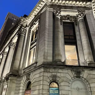 Corner front view