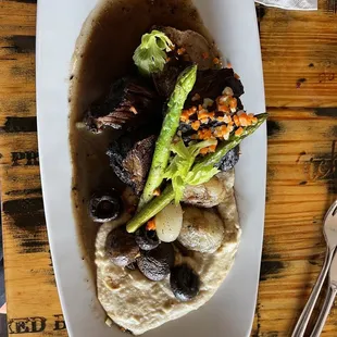 Short rib bourguignon