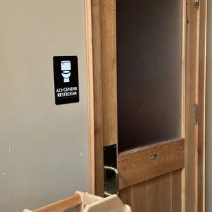 Gender friendly bathroom