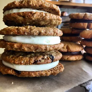 Salted Oatmeal Cream Pies