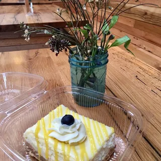Lemon Goat Cheese Cheesecake