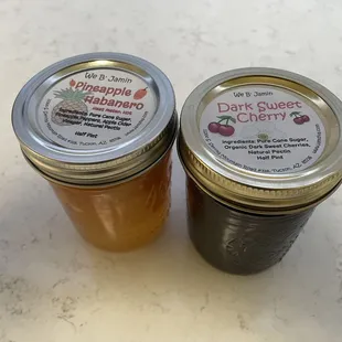 We Be Jammin' at the OV Farmers Market.