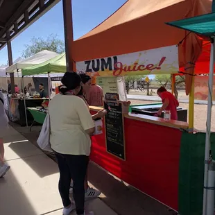 Zumi Juice Stand
