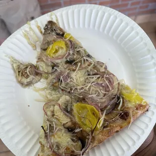 Freds Steakhouse Special slice