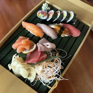 Sushi boat