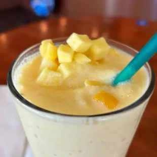 Mango and pineapple smoothie