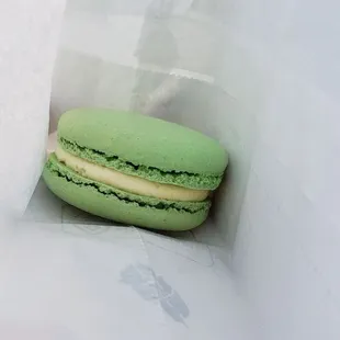 Yuzu macaron didn't taste like yuzu or even like citrus