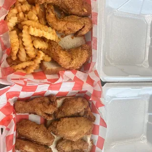 3 piece tender meal! 6 piece wingettes !
