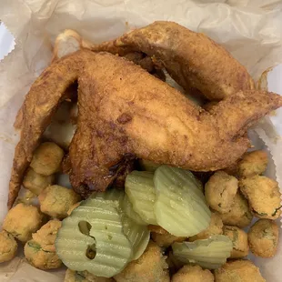 Wing combo with fried okra