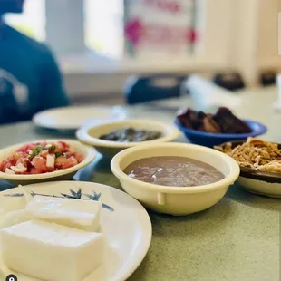 It's the simplicity and flavor packed meals from this place that keep me coming back again and again.