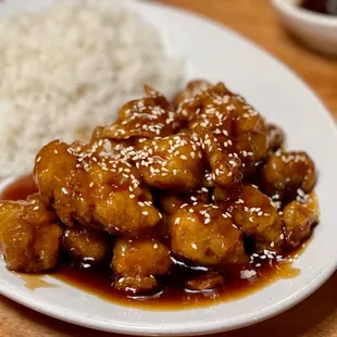 Sesame Chicken @ColumbusFoodDude