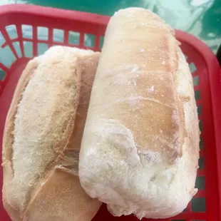 The bread served with menudo