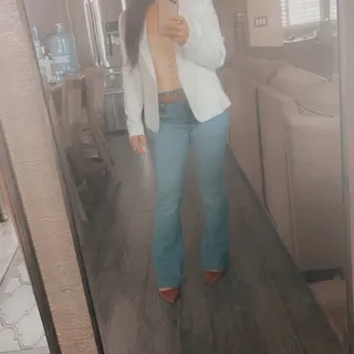 Michelle R.